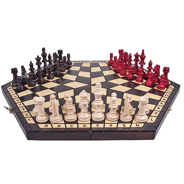 Chess sets for three players