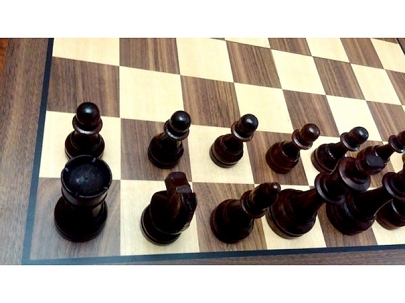 18.1” wooden foldable chess board