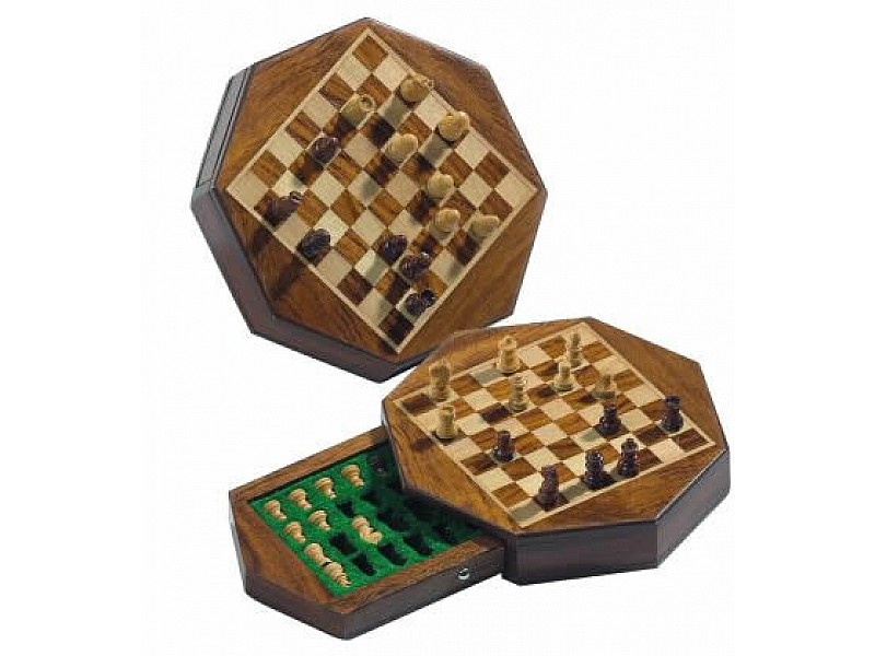 Wooden polygon magnetic chess set