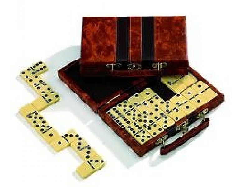 Juego de mesa de dominó