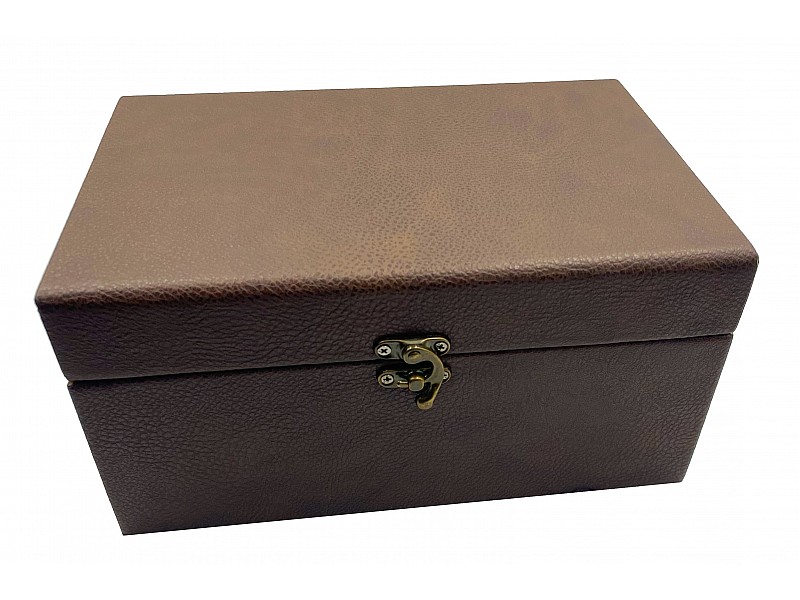 Wooden giant chess box with leatherette 