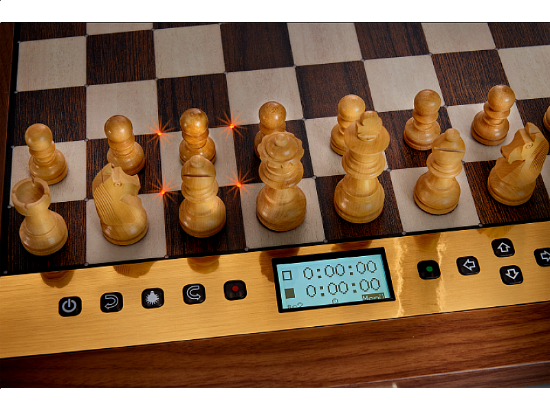 The King Performance, Millennium Chess Computer