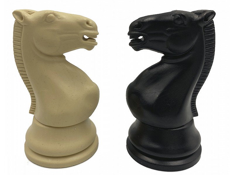 Novak  3.86" Plastic chess pieces with extra weight