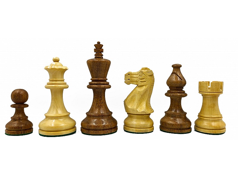 Ambassador chess board with american staunton chess pieces / 21.25" x 21.25" X 1.18" 