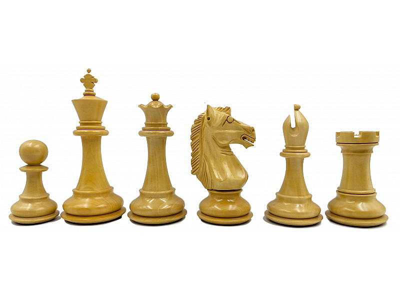 August  maple/black laquered  4.21" chess pieces  & wooden case