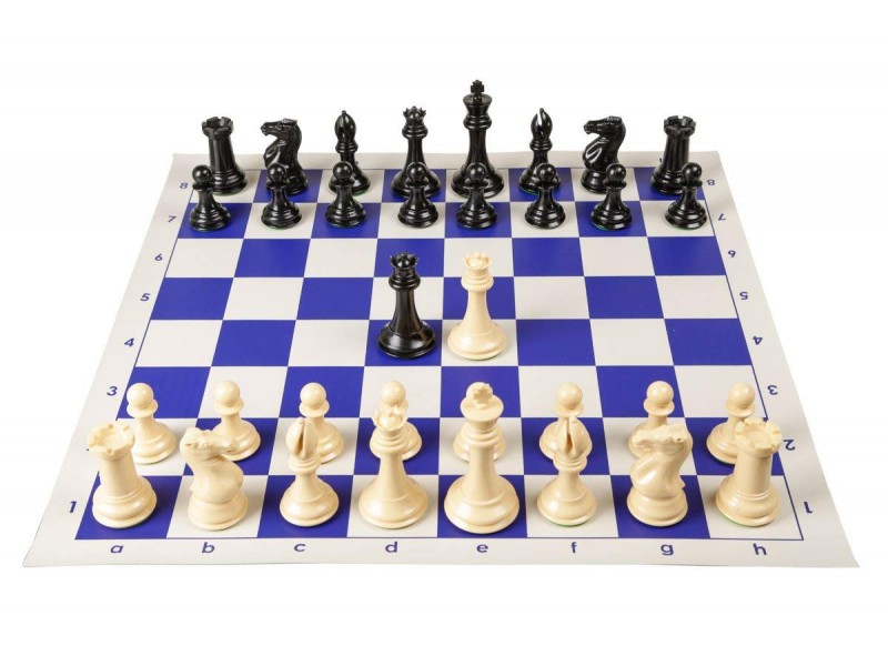 20" blue vinyl chess board with staunton plastic 3.75"
