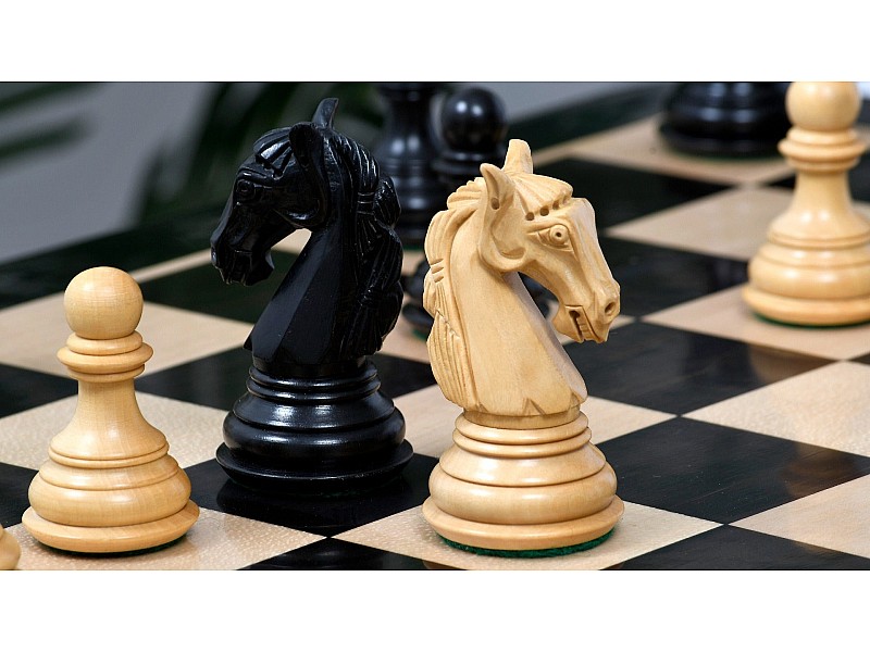 Boj colombiano/piezas de ajedrez laqueadas negras de 4