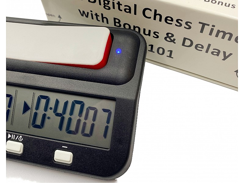 DIgital chess clock with bonus and delay function
