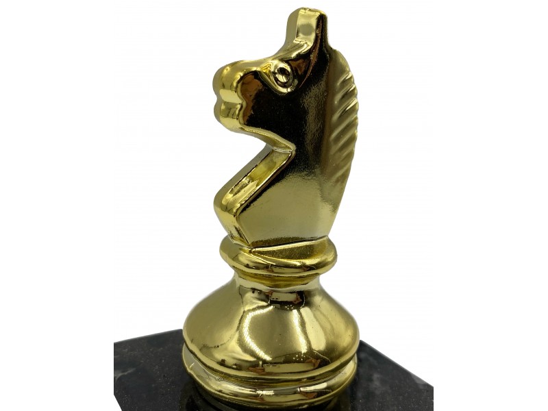 Schachpreis - Goldenes Pferd Thema - mit Marmorsockel