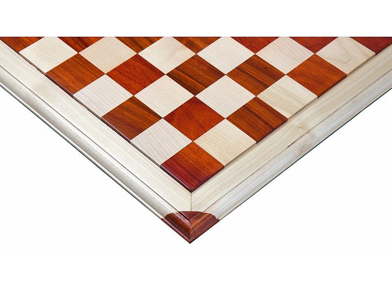 Tablero de ajedrez de madera Royal de 21,6