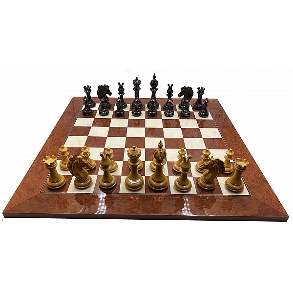 Garnie chess pieces 4.57" king  &  board glossy Red Ferrer 21.65" X 21.65" 