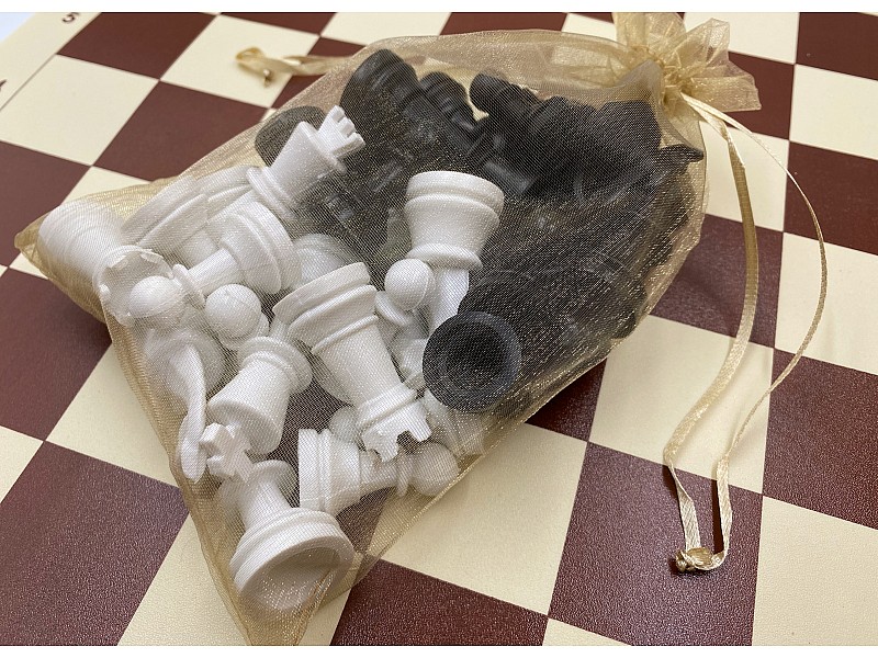 16.14" Vinly chess board and chess pieces  & bag