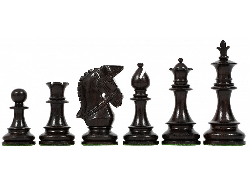 Piezas de ajedrez de 4