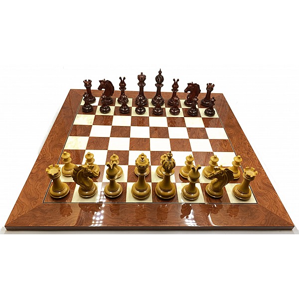 Garnie chess pieces 4.57" king  & Chess board Ferrer 21.65" X 21.65" 