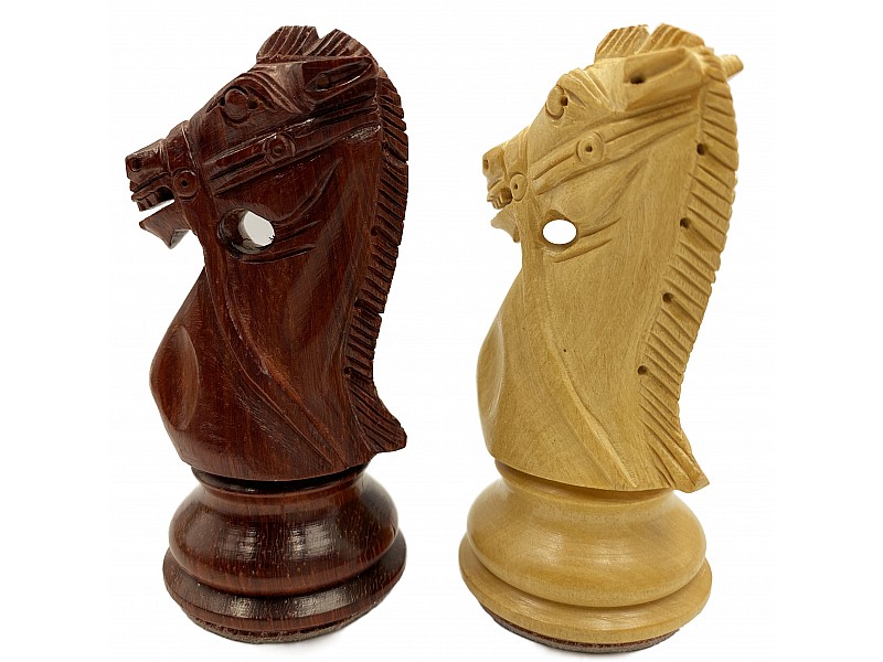 Gratius redwood/boxwood 4" chess pieces & Case