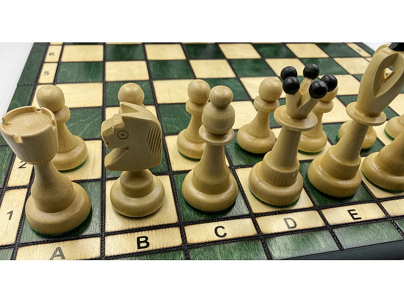 15.75" Wooden chess board  foldable green 
