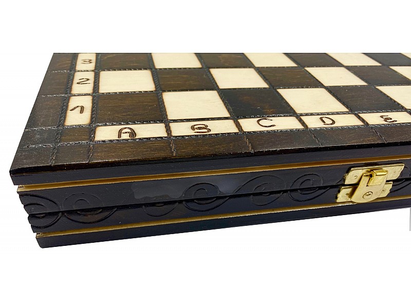 12.20 Wooden chess set glossy brown