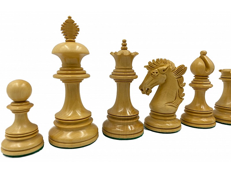 Wellington chess pieces 3.74"king  & Chess board grey 19.69" X 29.69" 